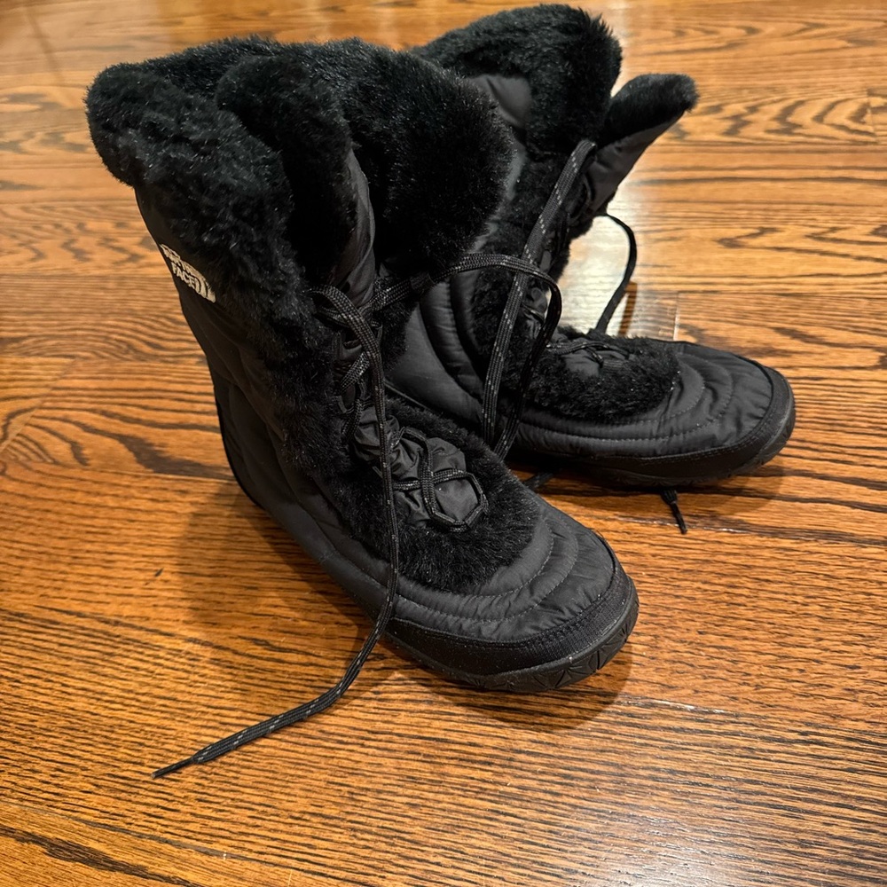 The North Face Black Fur-Lined Boots